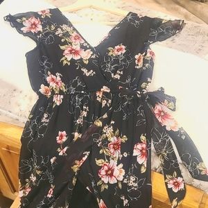 Pretty Little Black Dress w/ Flowers size M